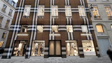 paris burberry|burberry paris store.